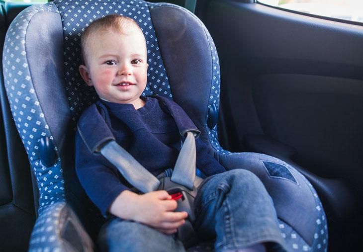 mifold booster seat safety reviews