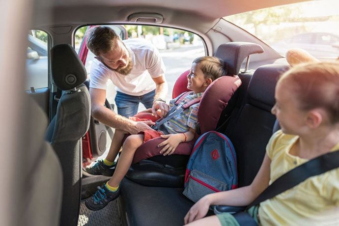 best narrow harness booster seat