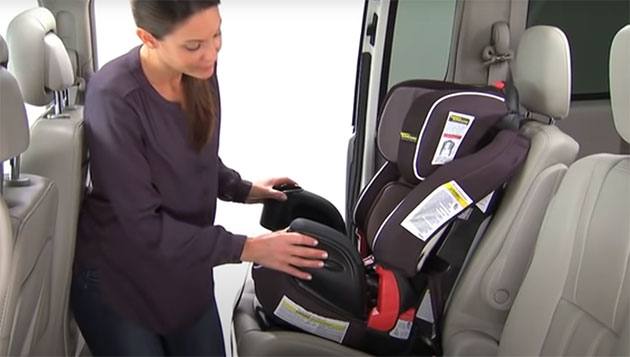 how to loosen straps on graco car seat base